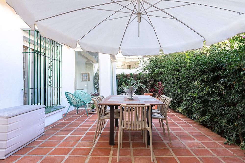 Bright&exclusive 3BD Apartment Estepona. El Presidente