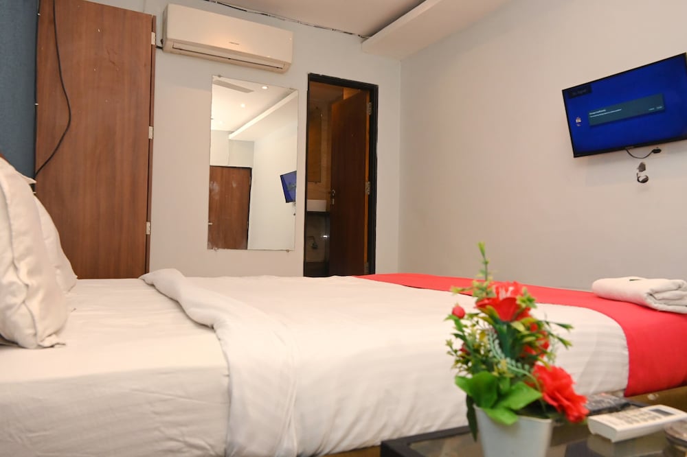 Hotel Ryaan Inn
