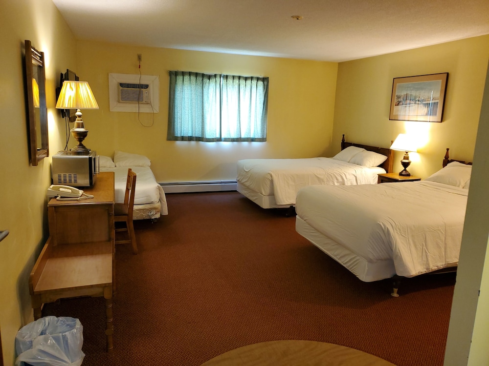 Englehart Inn