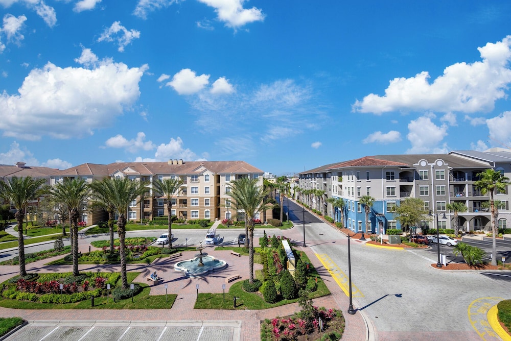 4862 Cayview Avenue #408