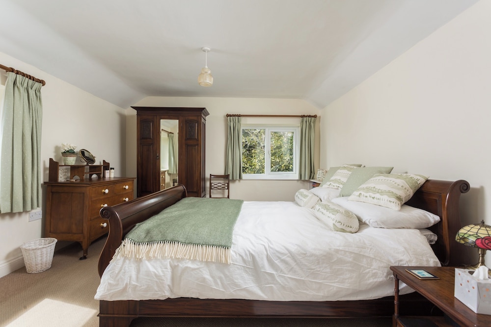 Stunning 3 Bedroom Cottage Near Historic York
