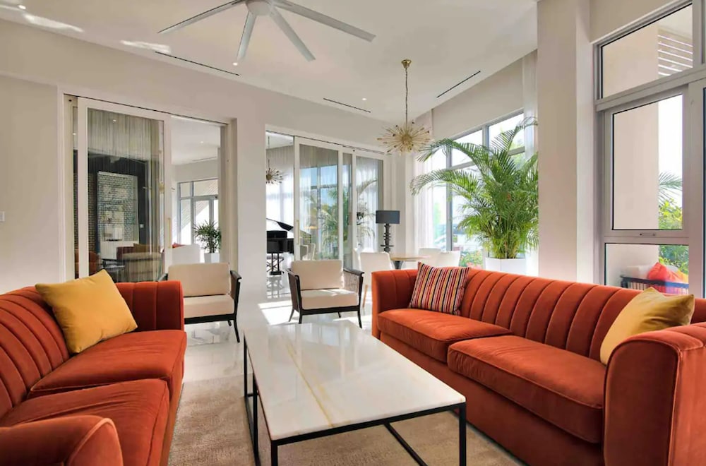 Luxury Oceanfront Residence Condo at Soleil Residences