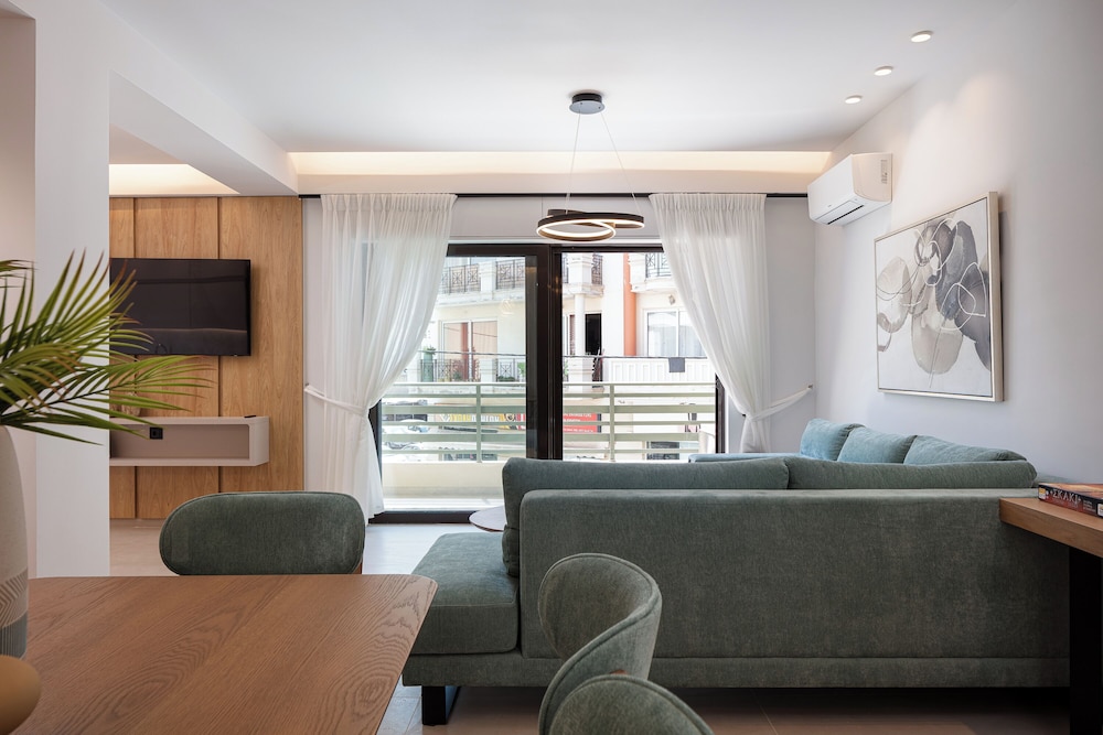 Aria's Apartment