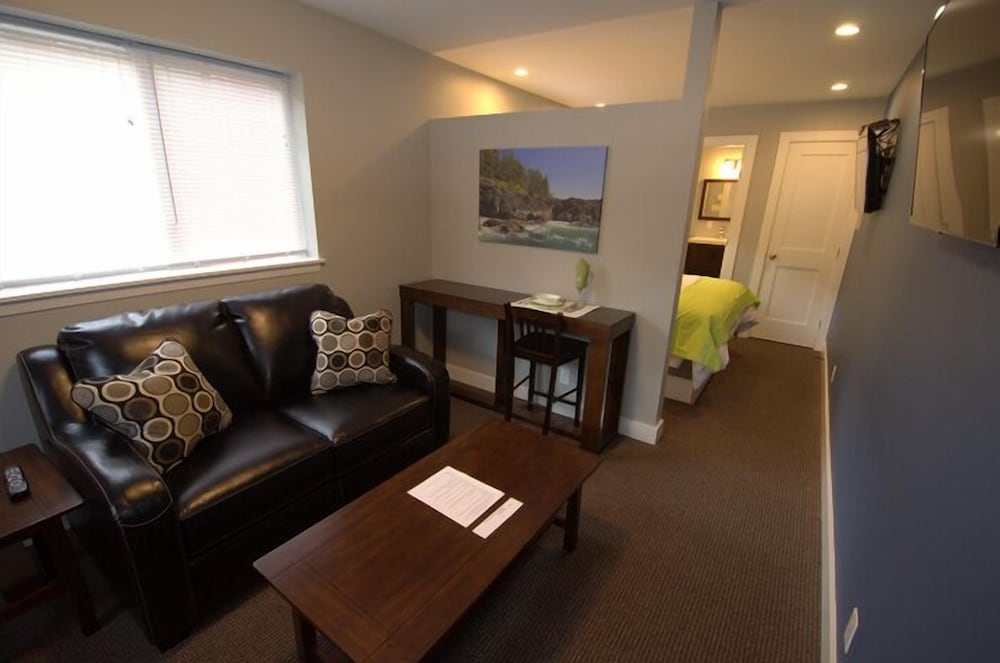 First Avenue Executive Suites