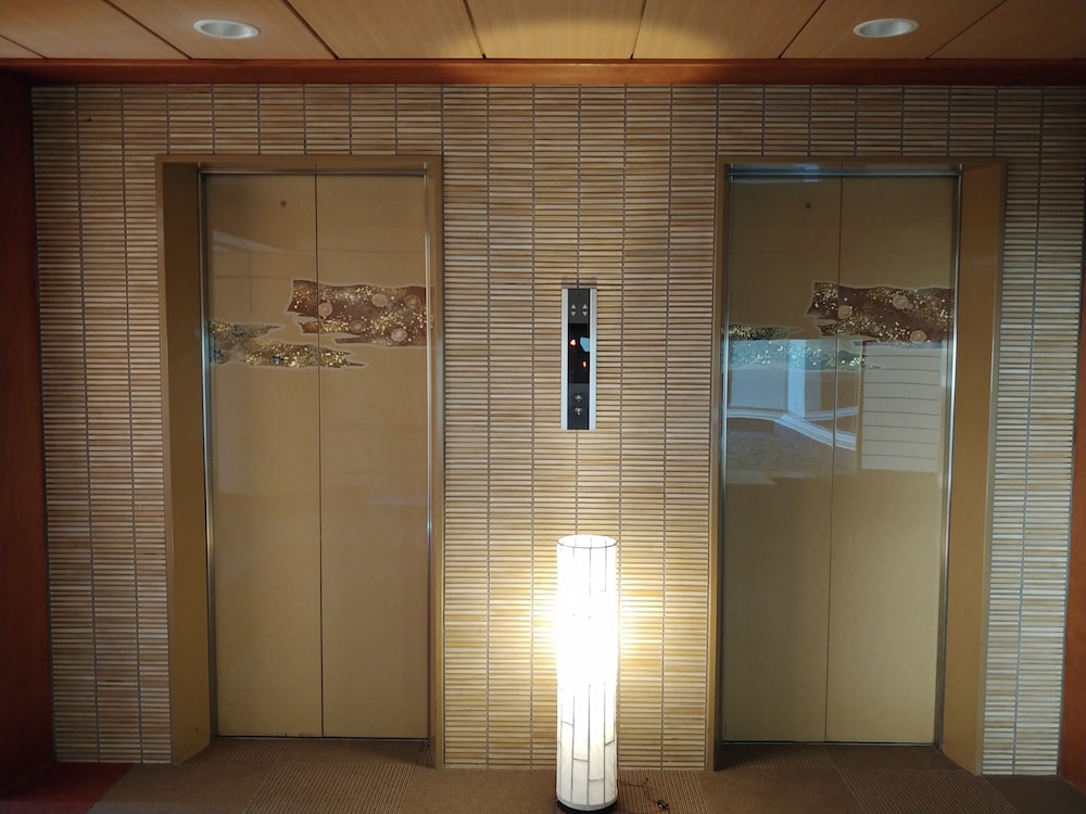 Hotel Miyarikyu