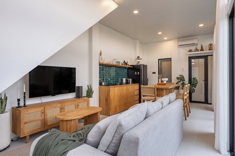 Laid Back Villa