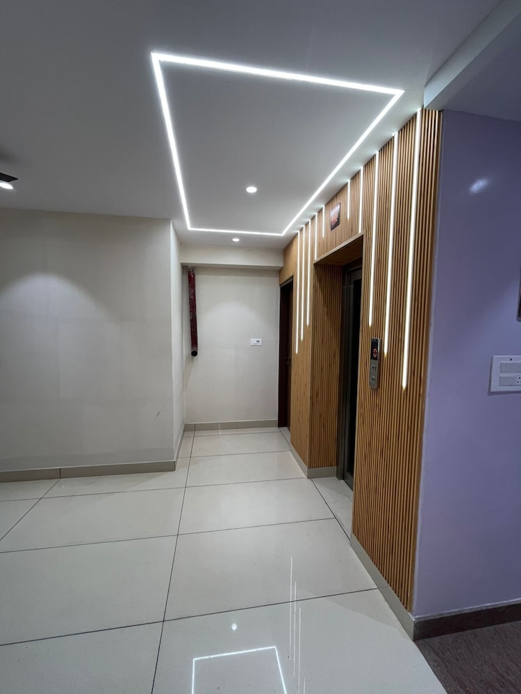 HOTEL PRAKASH BLOCK-1