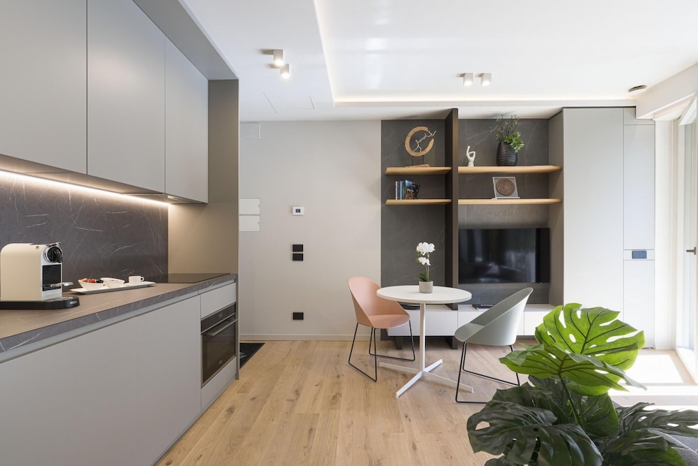 Aera Luxury Suite - APT 1 - 2 pax - Balcone Idro photo 2