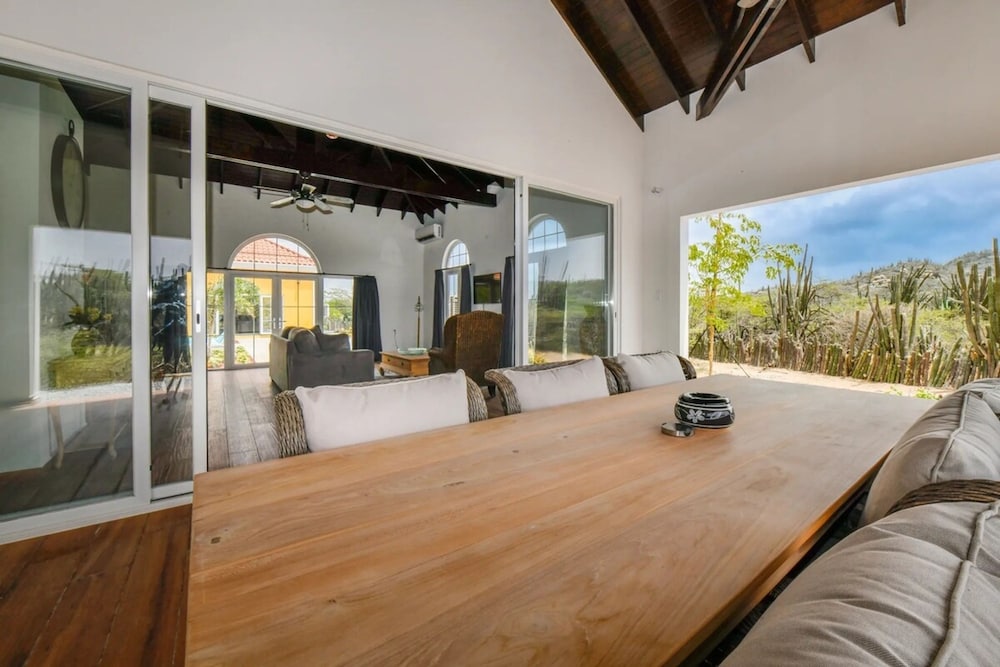 Picaron Villas in Santa Cruz