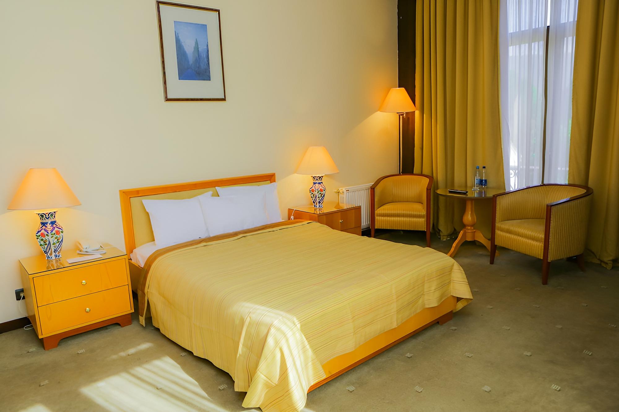 Sheki Saray Hotel