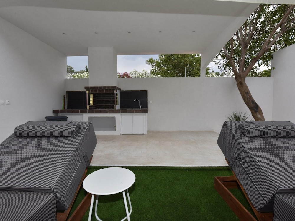 4 Elements Water Seaside Luxury Suites view 4