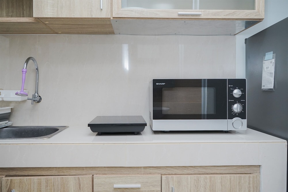 Homey and Simply Studio at Springwood Residence Tangerang Apartment