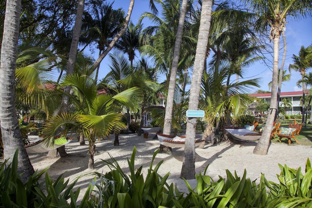 Pineapple Beach Club Antigua - Adults Only – All Inclusive