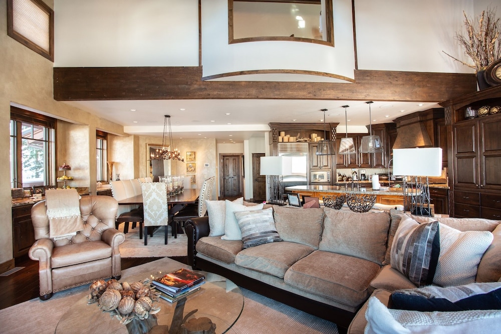 Stag Lodge at Deer Valley Resort - Seven Bedroom Residence with Spa #35 7 Condo