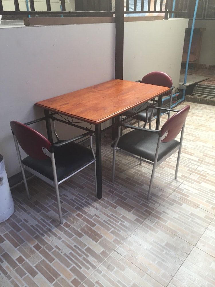 Phi Phi Viva Guesthouse - Hostel