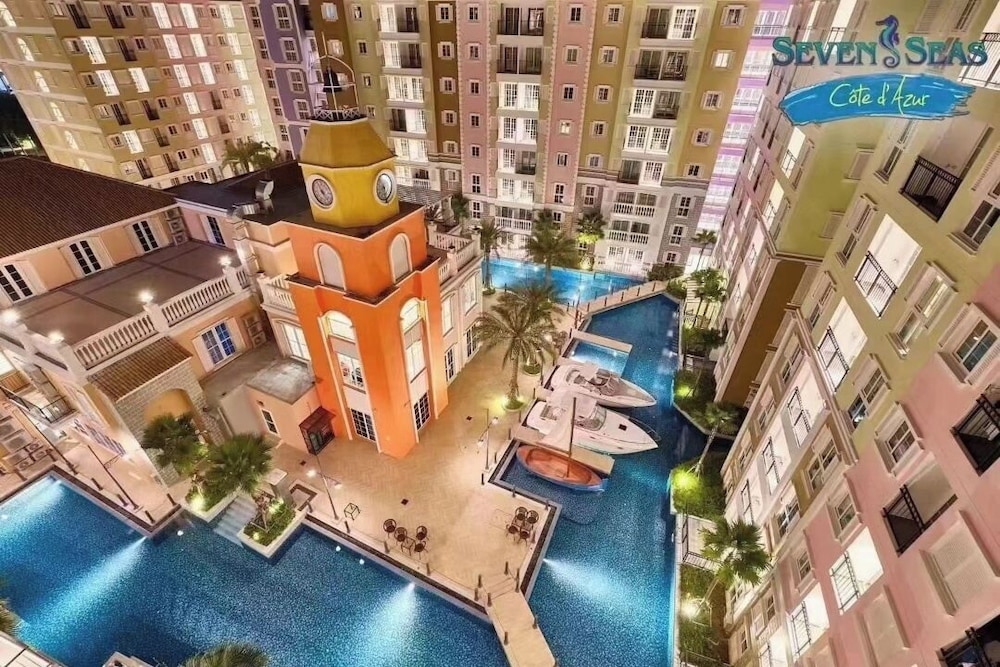 Seven Seas Cote d'Azur with Pool& Gym
