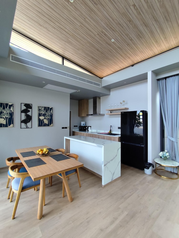 Stylish 2BR Naiton Aileen Villa w/ Private Pool