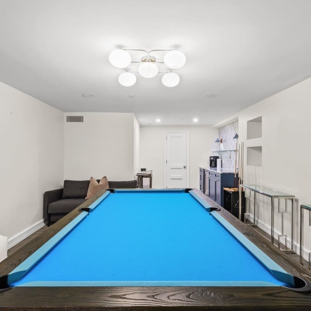 Riverside by Rove Travel 7BR Modern Townhouse