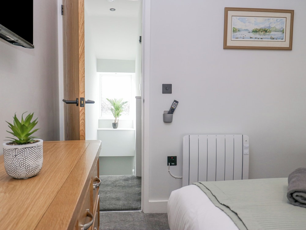 Crag View Cottage