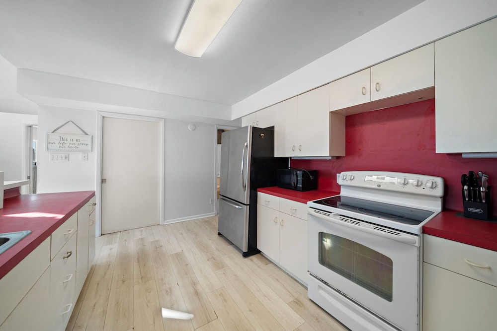 Pirates Beach Retreat by Ryson Vacation Rentals