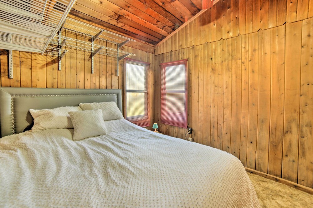 Cornell Home w/ Fire Pit & Hunting Access!