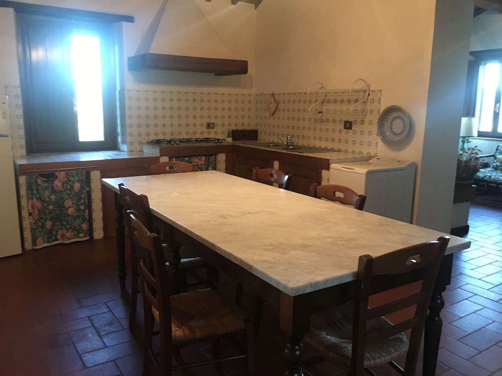 Agriturismo Monte Petreto