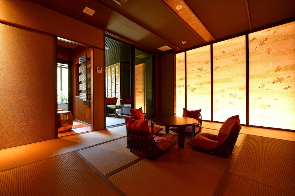 Hakone Airu