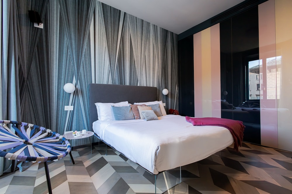 Sky Suite
