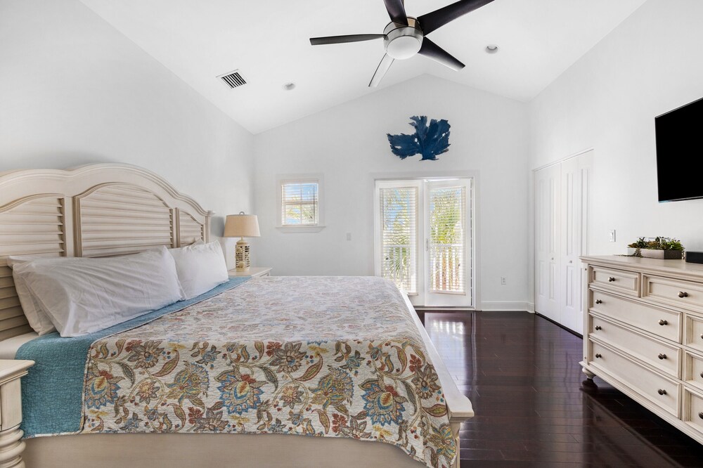 Angler's Reef Resort by KeysCaribbean