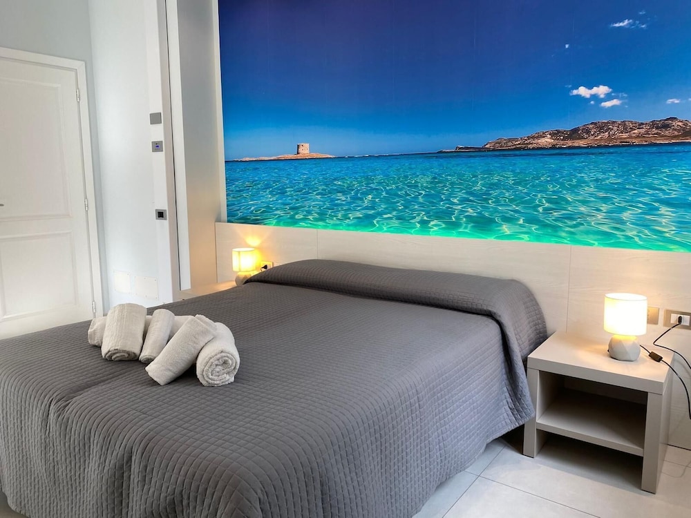 Hotel on the promenade of Stintino photo 3