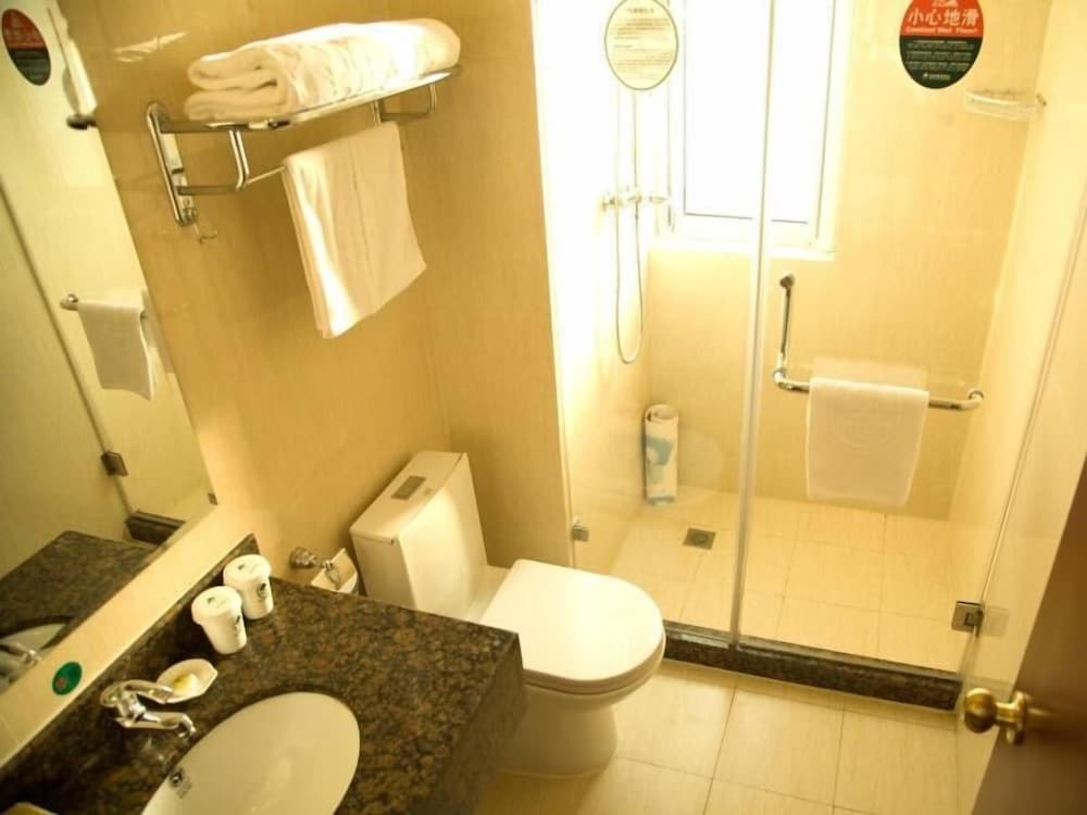 GreenTree Inn JiangSu YanCheng JianHu ShangGang Bus Station Freeway 204 Express Hotel - Property Image 4