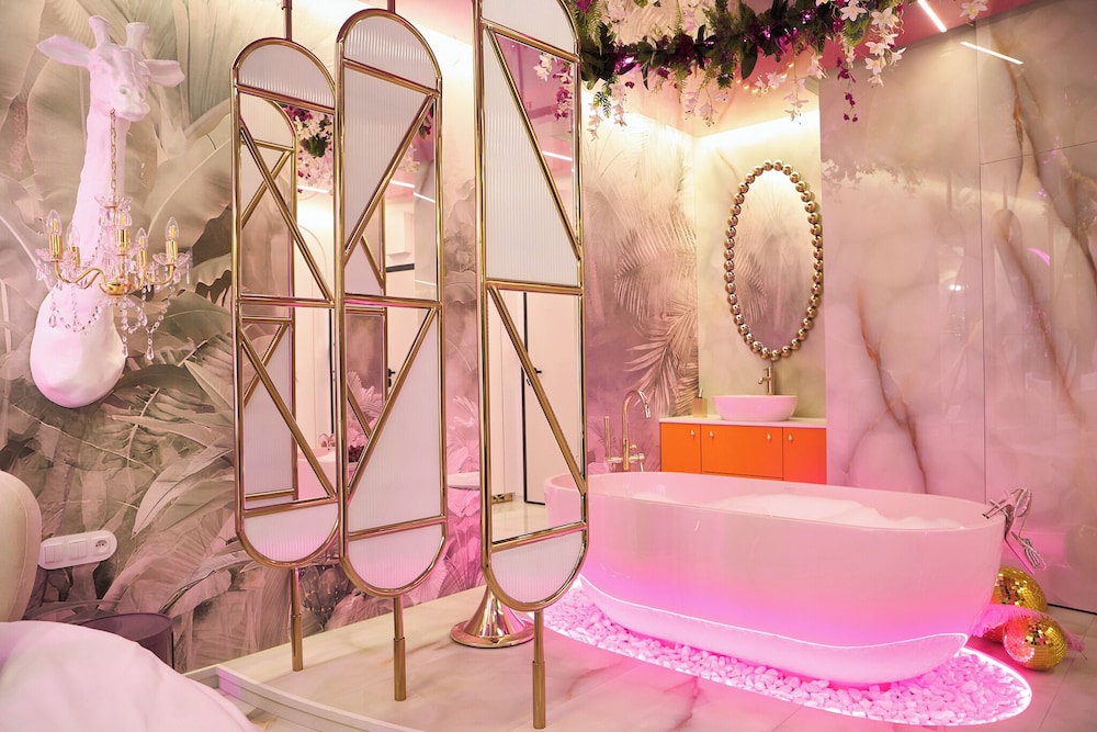 High Stay Granaria Wild & Pink by Downtown Apartments