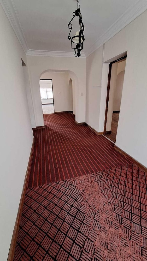Nomada Hostal