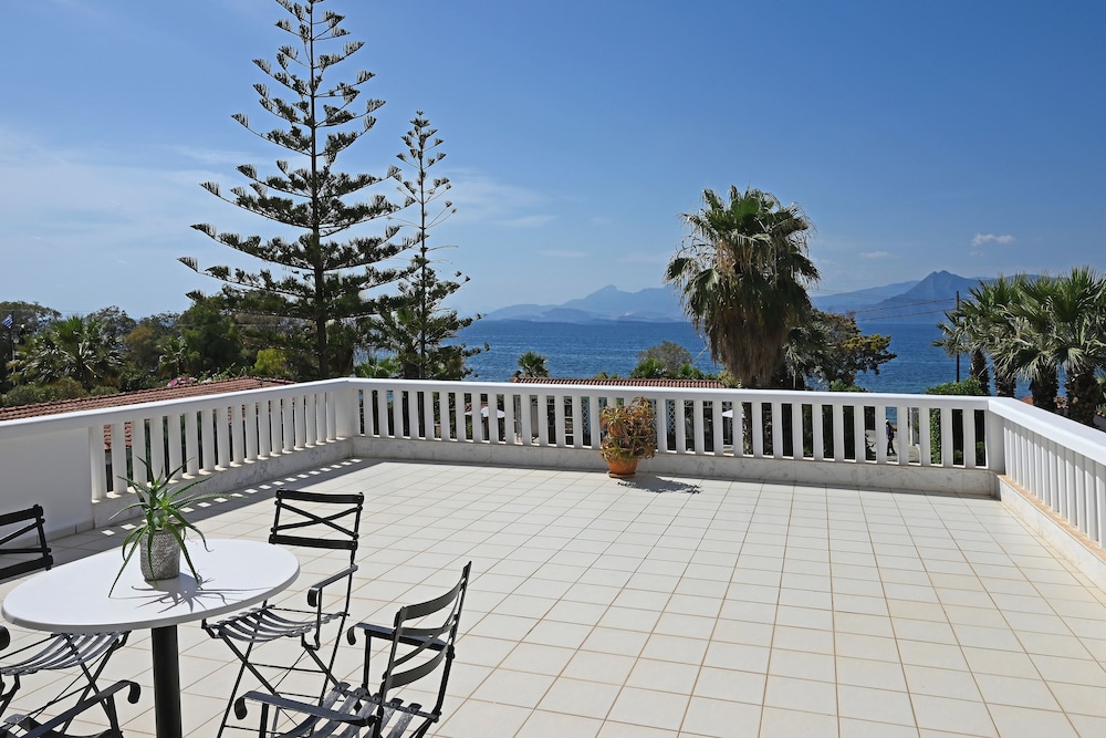 Villa Supreme view 5