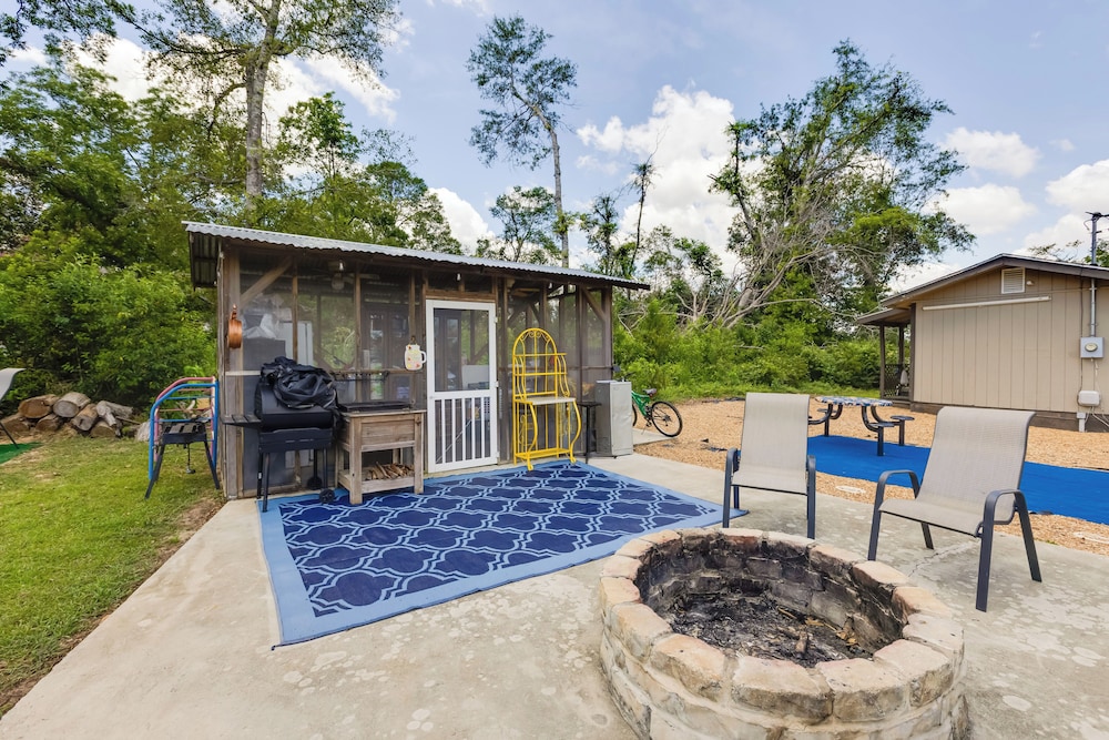 'aunt Lucille's Place' - Cozy Cottage in Glenwood!