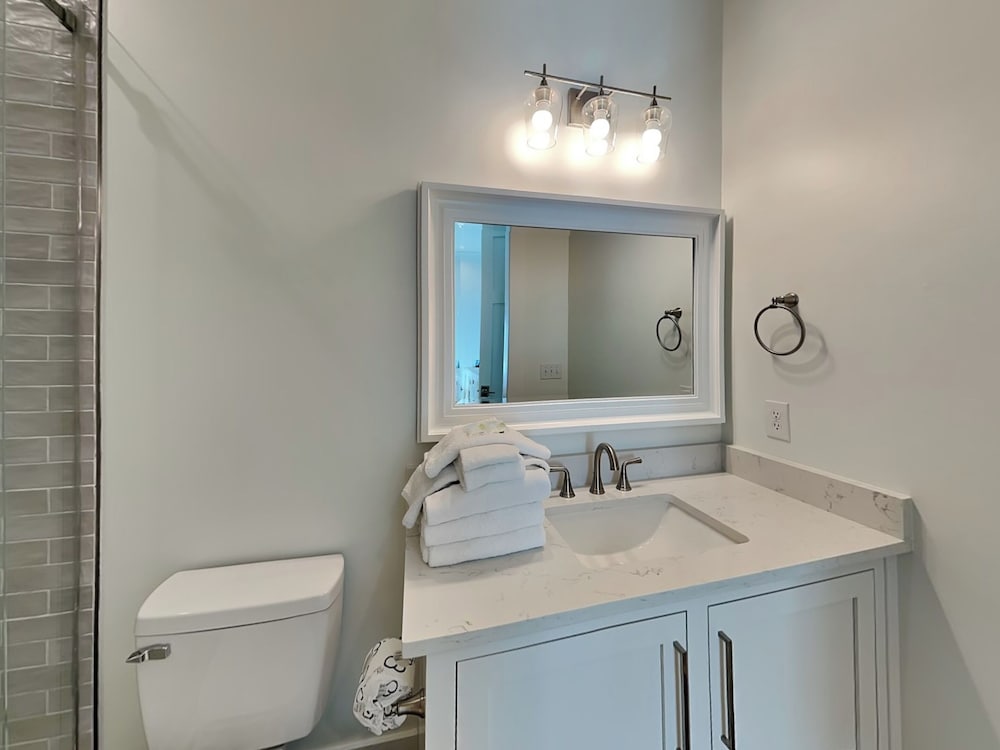 The Osprey #8 by Southern Vacation Rentals