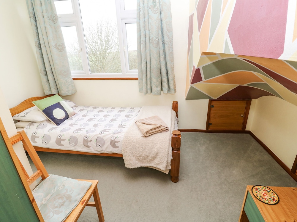 Truro Vacations - Trelydarth - Property Image 3
