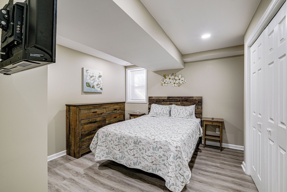Nurse-friendly Fredericksburg Apt Near Hospitals