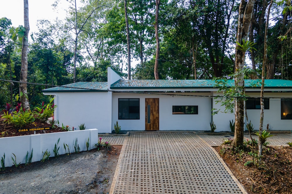 Casa Henaway