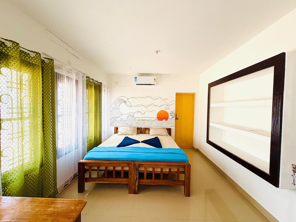 Yes Hostel Varkala