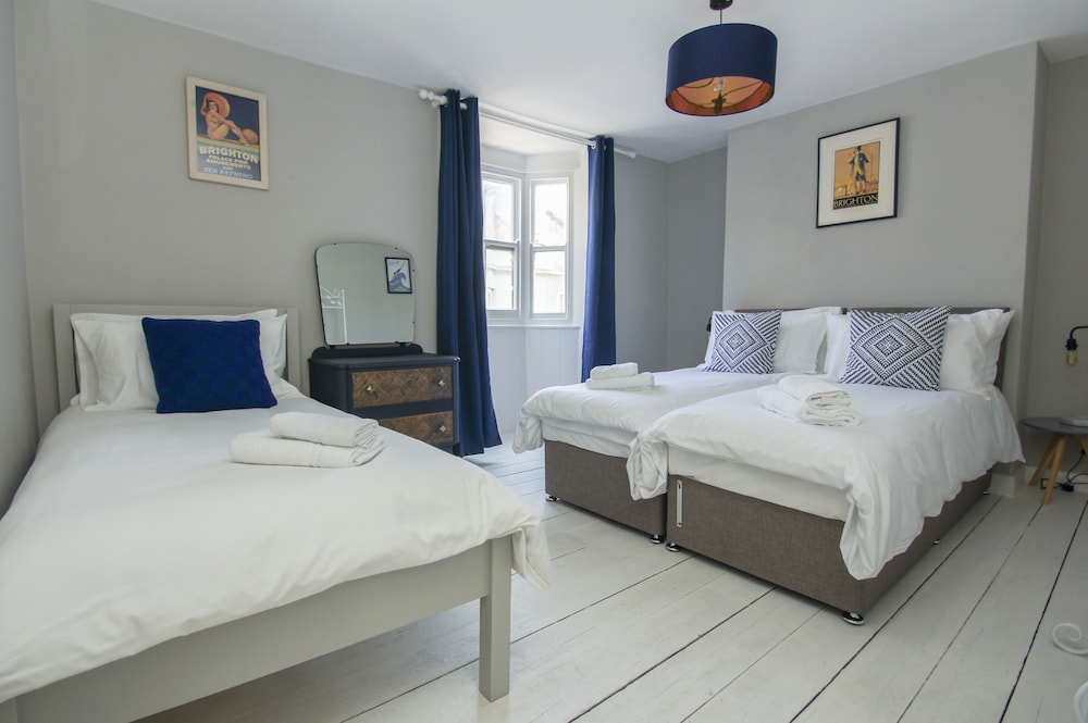 Mucky Duck House Central by Brighton Holiday Lets