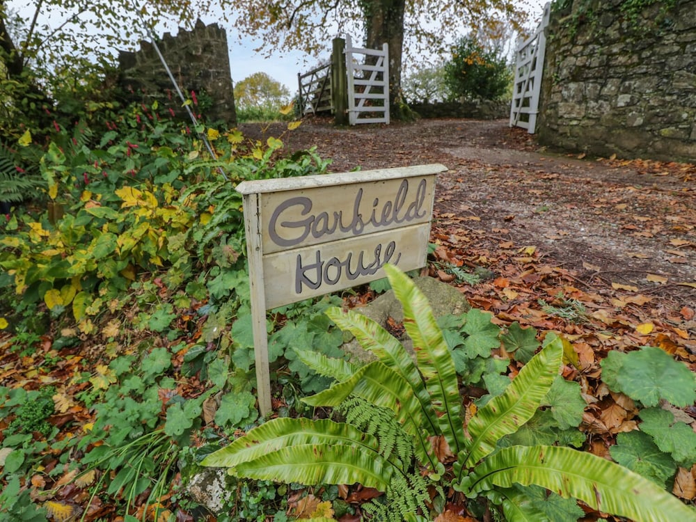 Garfield House
