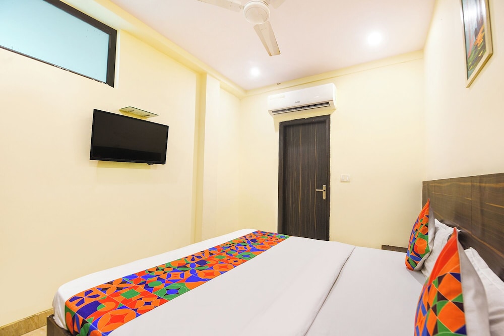 Fabhotel Dsg Residency