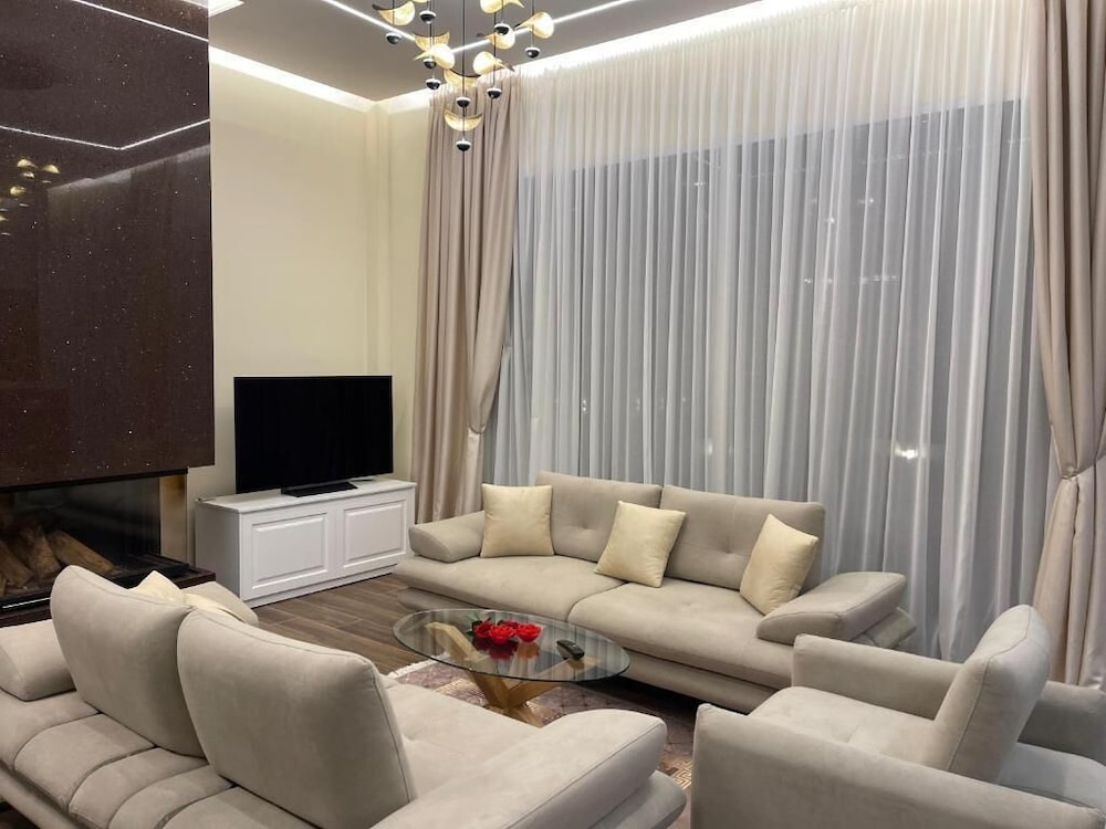 Villas by Top Villas