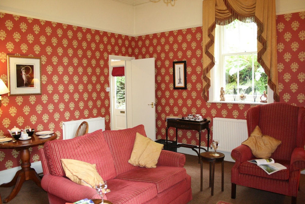 The Rockery Suite