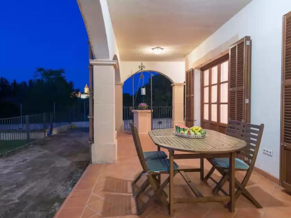 Ses Covetes - Villa With Private Pool In Petra