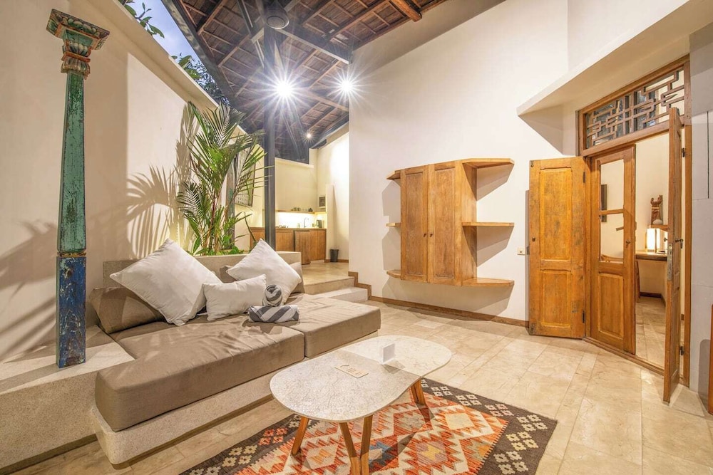 1-br Villa With Pool, Echo Beach 4mins, Canggu