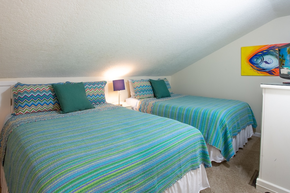 Coral Reef Club 36 3 Bedroom Condo