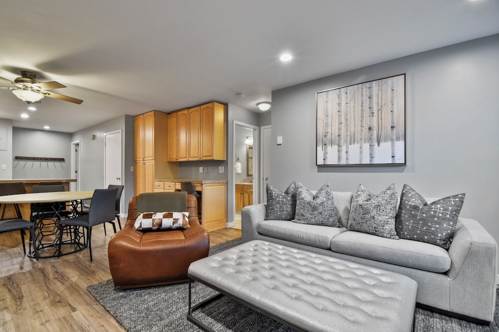 Silvertown Condos by Park City Vacations