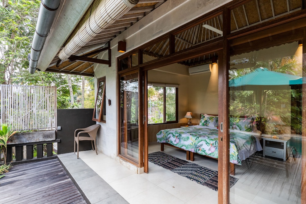 Devi's Place